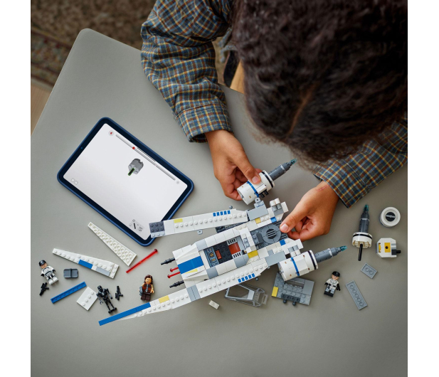 LEGO Star Wars 75399 Myśliwiec U-Wing Rebelii - 1308213 - zdjęcie 13